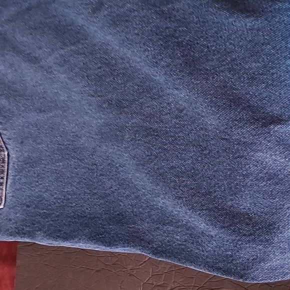 Men's Wrangler Relaxed Jeans 36X32 100%Cotton Blue,GUC,dark spots on jeans - Picture 12 of 14